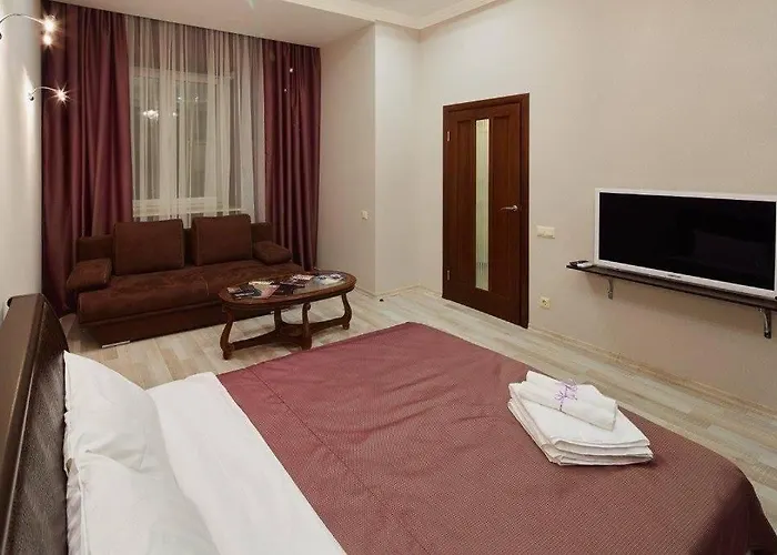 Apartamento двокімнатна у центрі міста з двориком Leópolis